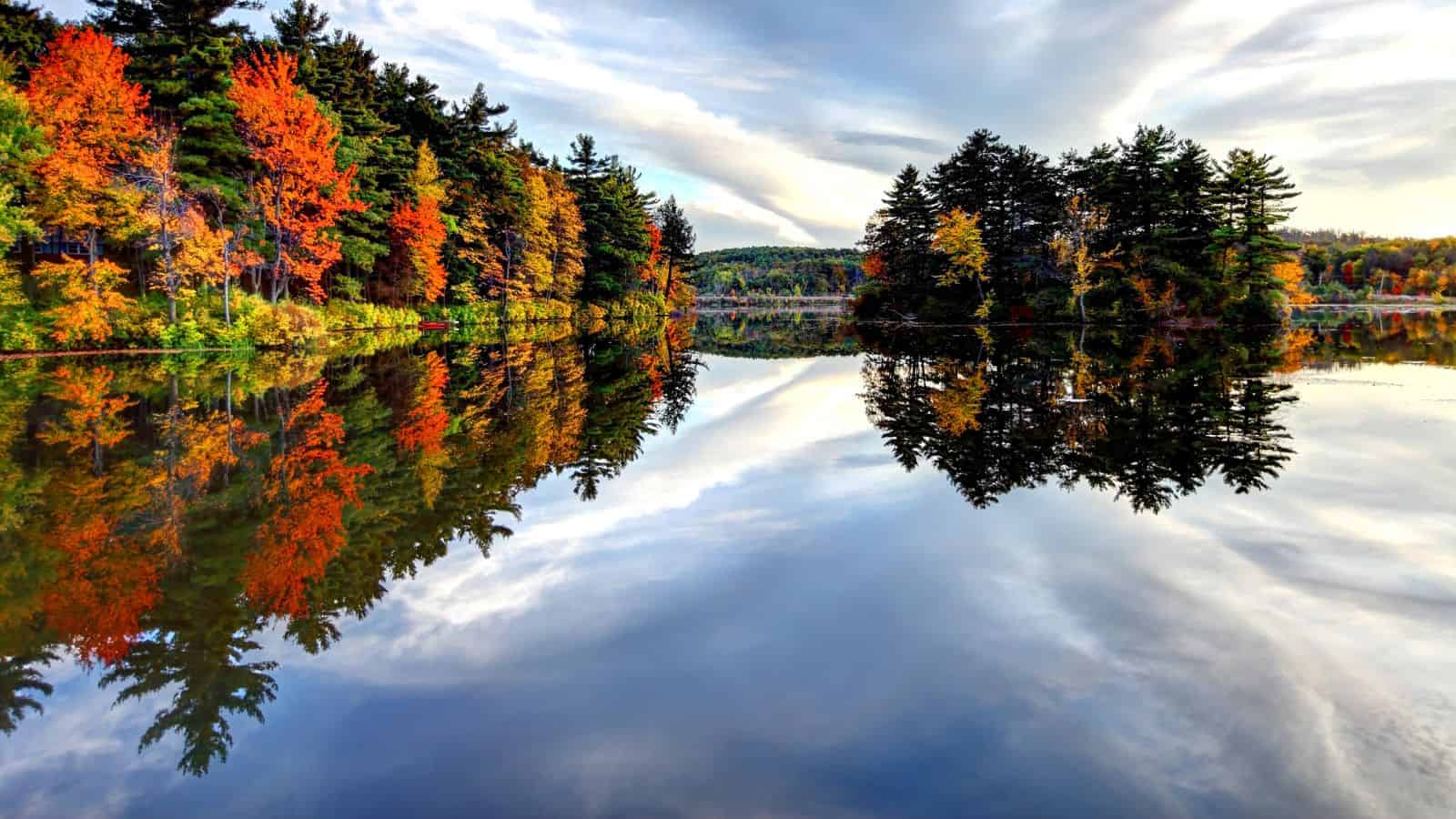 Massachusetts Lakes and Rivers Map: Charting the Waters