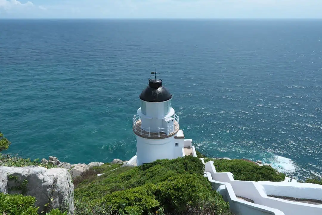 Winter Point Range Front Light