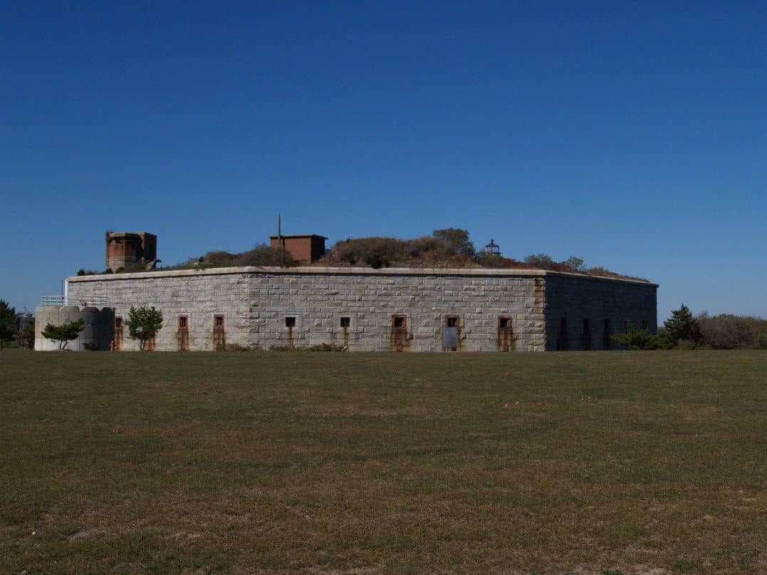 Clarks Point Light