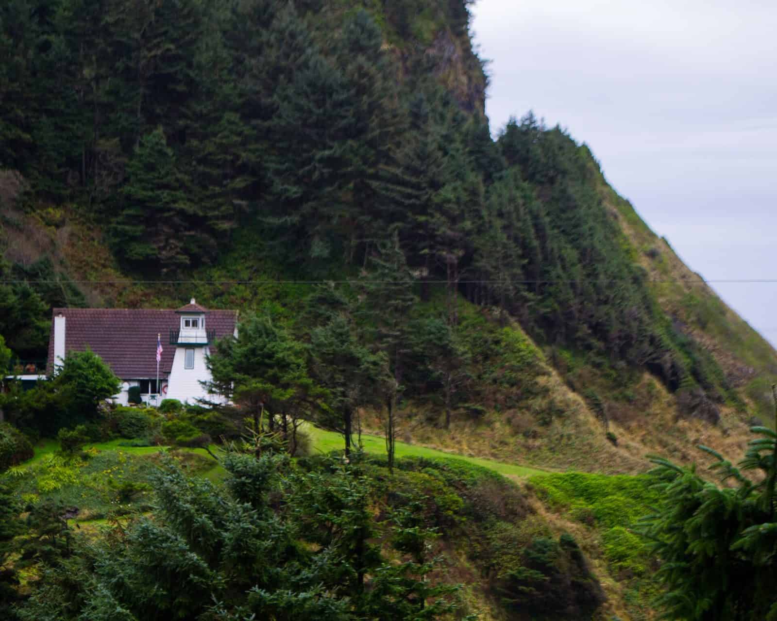 Cleft of the Rock Light